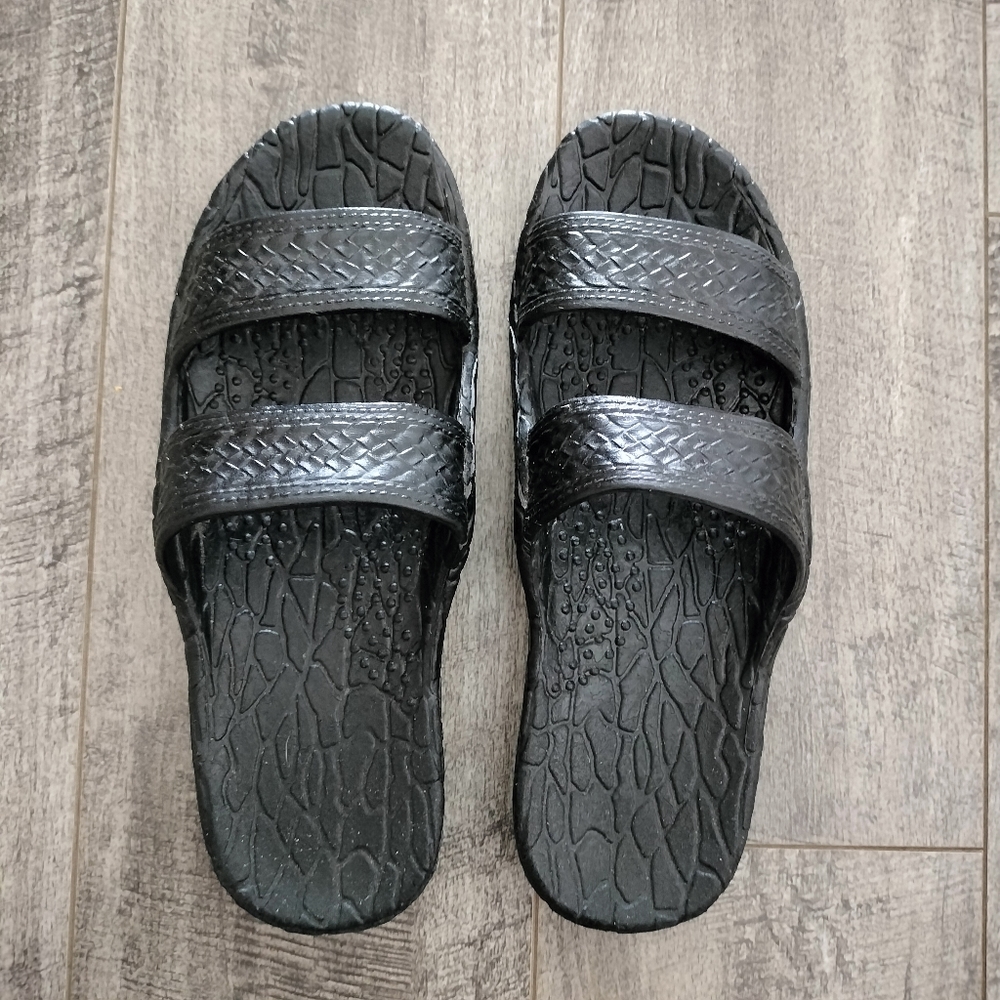 Pali Hawaii Sandals